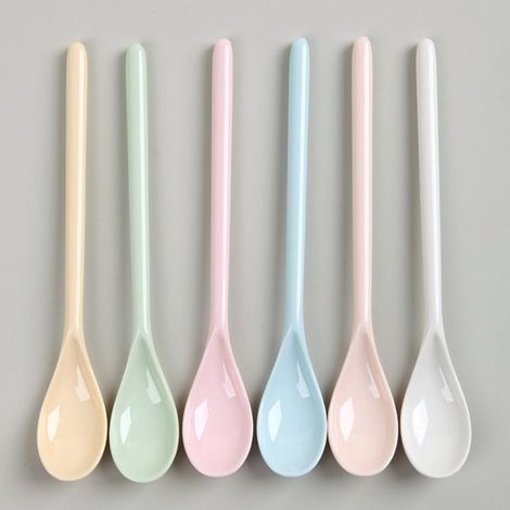 Juego de 6 cucharas de porcelana de colores para helado, con mango largo y en tonos pastel, ideales para helados, postres y café. (1/5)