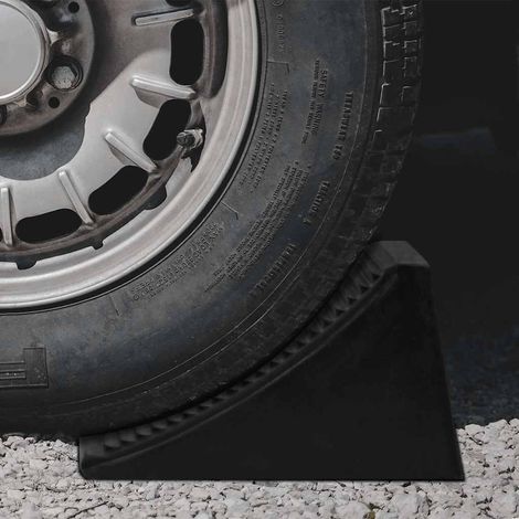 150990 Wheel Chocks 4 pcs 16x9x9 cm Rubber vidaXL