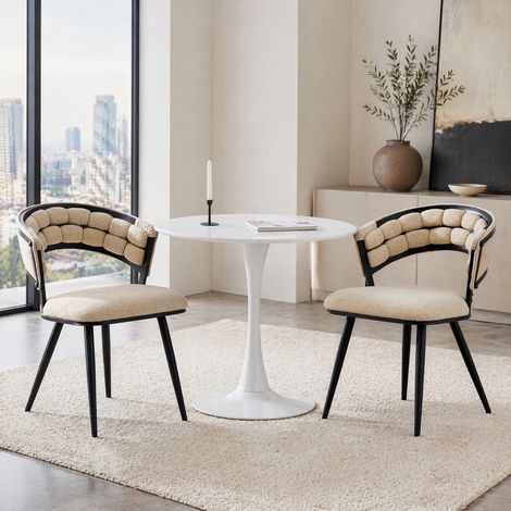 Lot de 2 chaises de salle à manger en velours beige avec pieds noirs en métal (1/5)