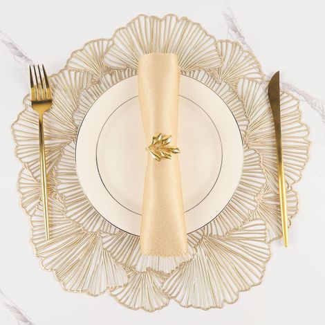 Sets de table ronds en vinyle pressé, motif floral métallisé, lot de 6, résistants à la chaleur, couleur or, parfaits pour les mariages, les fêtes et la décoration de cuisine. (1/5)