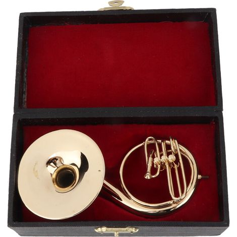 Diese musikalische Skulptur ist ein Miniatur-Musikinstrument aus Messing mit vergoldeter Oberfläche. Durch ihr elegantes Design eignet sie sich sowohl für die Dekoration von Wohn- und Büroräumen als a