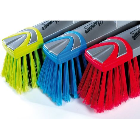 Besen mit Plastikstiel – Glamour pur – Ben