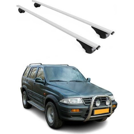 OMAC Dachträger Querträger für Ssangyong Musso FJ 1993-2004 – Abschließbar – Max. 75 kg – 2 Stangen Stahl Silber (1/5)