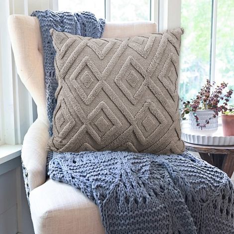 Grauer, 45 cm großer Dekokissenbezug – Sofa-/Schlafzimmerkissenbezug aus Polyester, einseitig gemustert mit weihnachtlichem Motiv