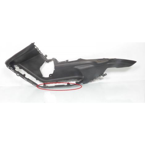 [PRODUIT D'OCCASION] Marche pied gauche origine pour scooter Suzuki 650 Burgman 2013 (1/5)