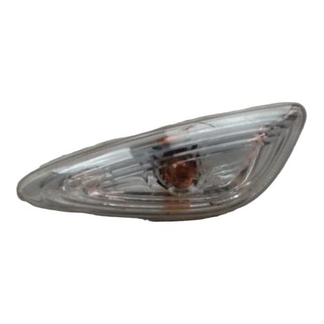 Repetiteur Aile Droit KIA Picanto [PRODUIT D'OCCASION]♻️92304g6000 (1/2)