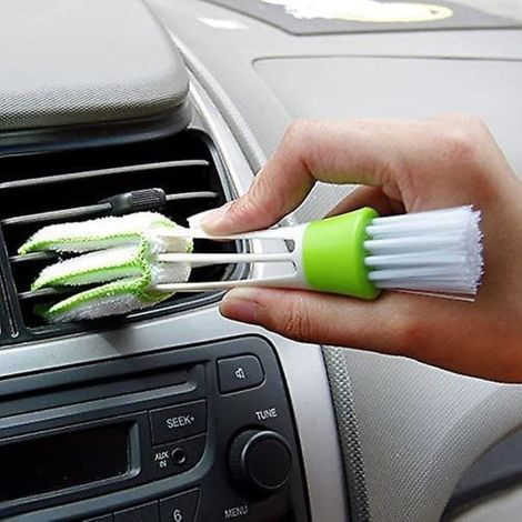 Aspirateur de voiture portable à double chenille avec brosse à poussière pour le nettoyage des stores et des claviers (1/5)