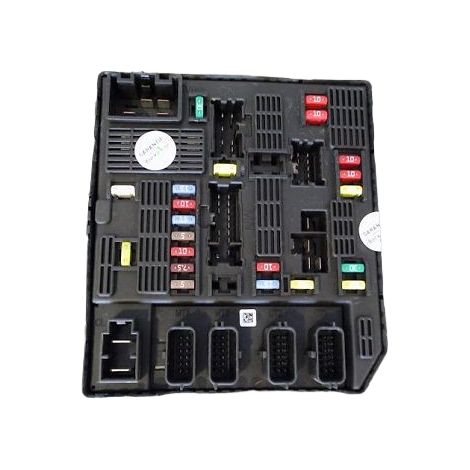 [PRODUIT D'OCCASION] Boite A Fusibles RENAULT Megane ♻️ Ref Oe. 284b69009r - Garantie à vie (1/5)