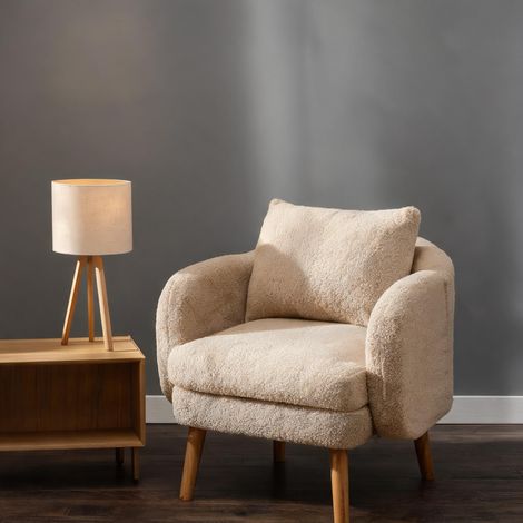 Fauteuil club en tissu Teddy beige avec coussins et piètement (1/5)