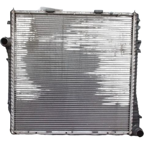 [PRODUIT D'OCCASION] Radiateur BMW X5 2000-2006 ♻️ Ref Oe. 17117544669 - Garantie à vie (1/4)