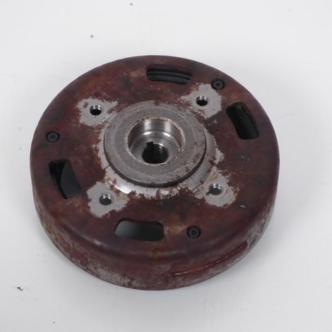 [PRODUIT D'OCCASION] Rotor d alternateur origine pour scooter Peugeot 50 ST PM GN2 (1/2)