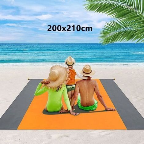 Waterproof Beach Mat - 200x210cm - Sand-Resistant - Portable and Easy to Clean (1/4)