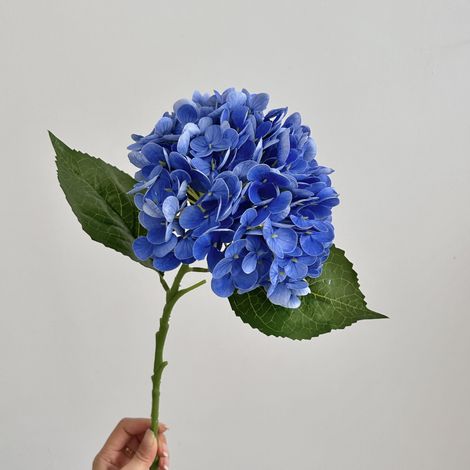 Fleurs artificielles 3D réalistes – Ballons de broderie décoratifs pour hôtels, mariages et événements – Arrangements floraux haut de gamme – 3 pièces en film bleu foncé
