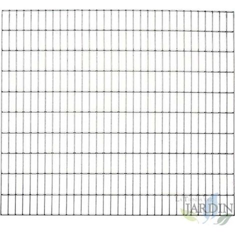 Malla electrosoldada 1 x 0,75 metros luz 22,80 mm ideal para seguridad y protección