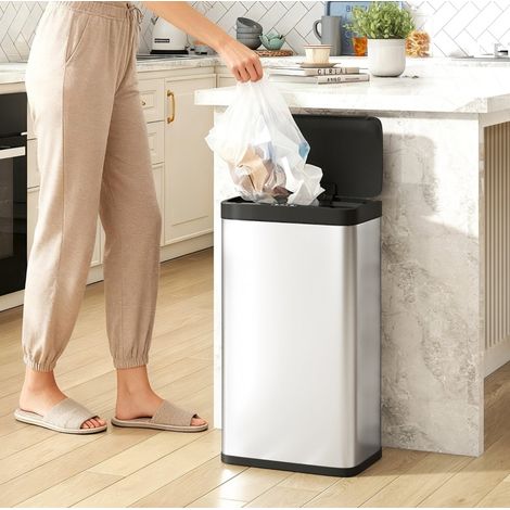 Papelera de cocina con sensor 45 L, cierre suave, acero inoxidable plateado, OKMYHOME (1/5)