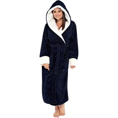 Peignoir en polaire sherpa pour femme, doux et moelleux, à capuche, avec tongs. (1/4)