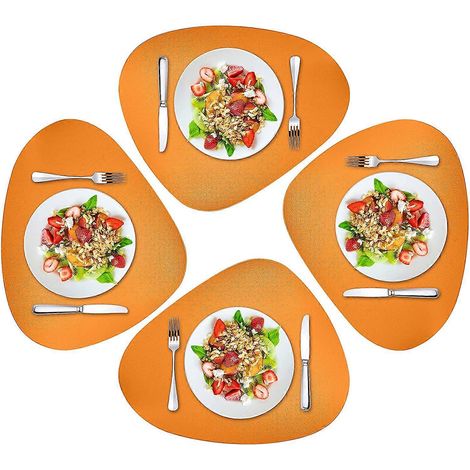 Set moderner Platzsets (4-teilig), runde Platzsets aus Leder, geeignet für Küchentische, ovale Platzsets, die hitzebeständig und leicht zu reinigen sind.