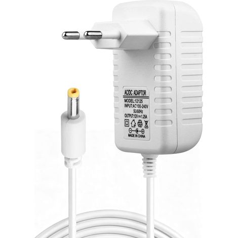 White Bloc d'alimentation 15 W pour Echo Dot (3e/4e/5ème génération) Bloc d'alimentation 15 W pour Echo Dot (3e/4e/5ème génération) Câble de charge 1,5 m Blanc Câble de charge 1,5 m Blanc Fire TV Cube (1/5)