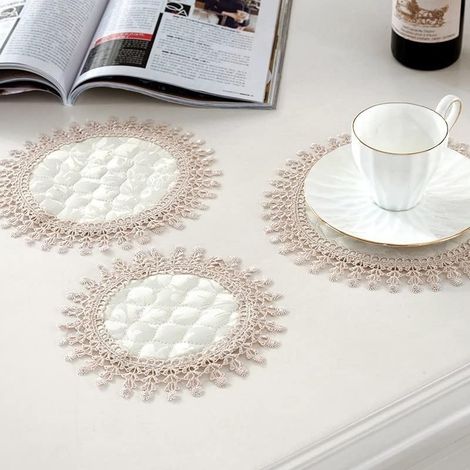 Dessous de verre ovale en dentelle moderne, isolation thermique, broderie artisanale, protection contre les brûlures, 30 cm (1/4)