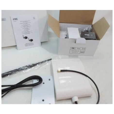Kit transmission radio 1 caméra portée 100m fréquence 2.4GHz 4 canaux extérieur avec alim 230V URMET 1099/1017