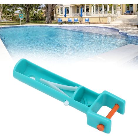 Lot de 2 poignées de nettoyage de piscine et accessoires pour poignées de piscine à vendre (1/5)
