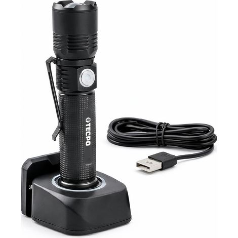 TECPO Taschenlampe 600 Lumen 7500K 250 Meter Leuchtweite 2600 mAh Akku Lampe