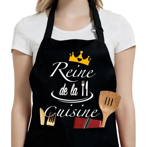 Tablier de Cuisine Femme Noir, Tablier Cuisine Personnalisé Humour Rigolo Impermeable Femme Maman Cadeau, Tabliers Barbecue Drole Reine de la Cuisine Étanche Réglable avec Poches (1/5)