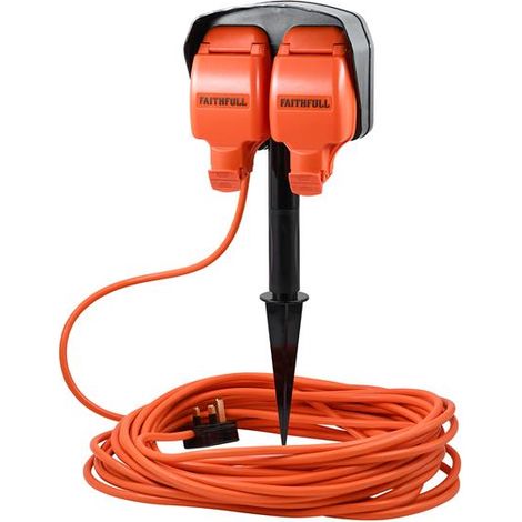 Faithfull Power Plus FPPCRWSPIKE Outdoor Ground Spike Socket IP54 230V 15M 13A (1/5)