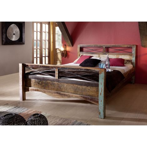 NATURE OF SPIRIT 45 Letto matrimoniale in legno riciclato - laccato / multicolore 140x200