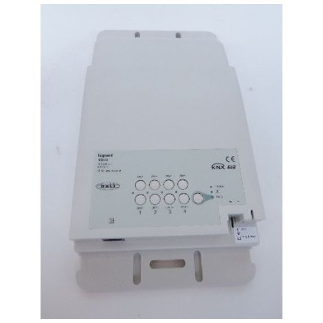Contrôleur éco 2 BUS/KNX faux plafond pour variation d'intensité luminaire Dali 4 sorties (32 ballast max/sortie) Legrand 048864