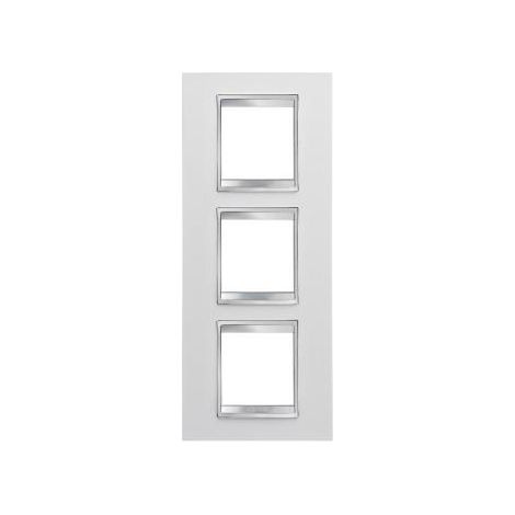 PLAQUE LUX INT. 2+2+2P V BLANC CRÈME GEWISS GW16227TB