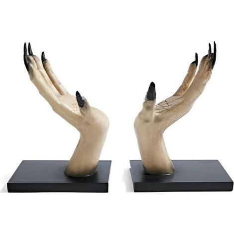 Paire de serre-livres mains sorcière résine, décoration halloween pour chambre ado et salon (1/5)