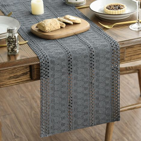 Boho Chemin de Table Gris Macrame 30 x 240 cm Centre de Table Decoration en Coton Lin Tissu Boheme Mariage Ferme Moderne Lavable Nappe Décor pour Champetre Cuisine Vacances Anniversaire Fête Gris