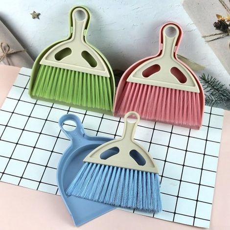 Set di 3 mini set di spazzole colorate (blu, verde, rosa) – Set di pulizia compatti per scrivania, cucina e auto (1/4)