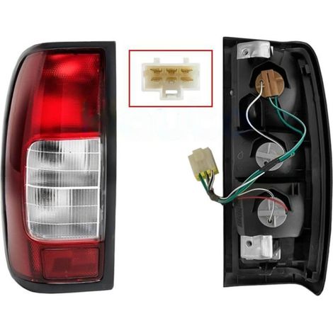 Feu arrière gauche 6 fils Nissan Navara D22 1998-2005