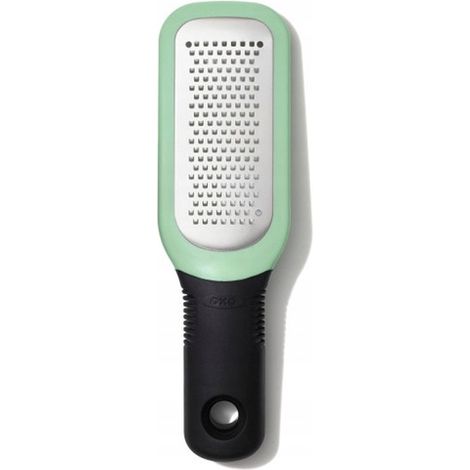 Rallador OXO Good Grips para jengibre y ajo, verde (1/5)