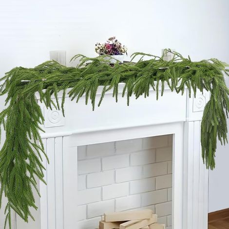 Couronne de Noël en pin de Norfolk (1 pièce), 1,8 m, décoration réaliste au toucher, guirlandes vertes artificielles réalistes pour cheminée et table (1/4)