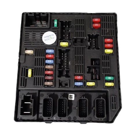 [PRODUIT D'OCCASION] Boite A Fusibles RENAULT Megane ♻️ Ref Oe. Usmjr95l2 - Garantie à vie (1/5)
