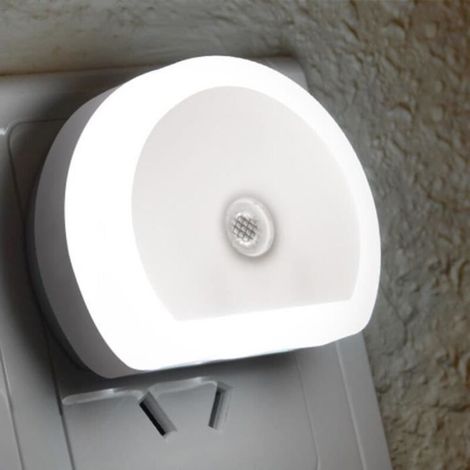 Veilleuse LED avec double prise de chargeur mural USB Dusk to Dawn Sensor Applique murale pour la décoration de la maison Sleeping l (1/4)