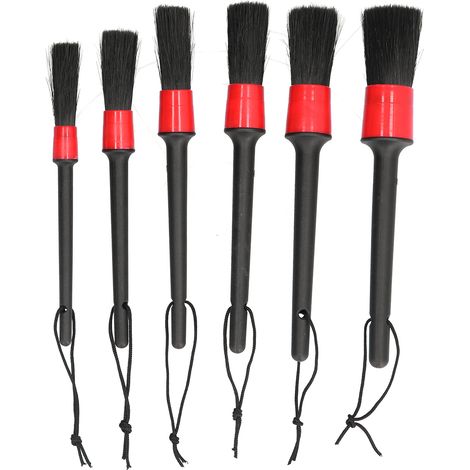 Kit de 6 brosses de nettoyage pour l'entretien automobile : jantes, pneus, intérieur, extérieur et aérations. (1/5)