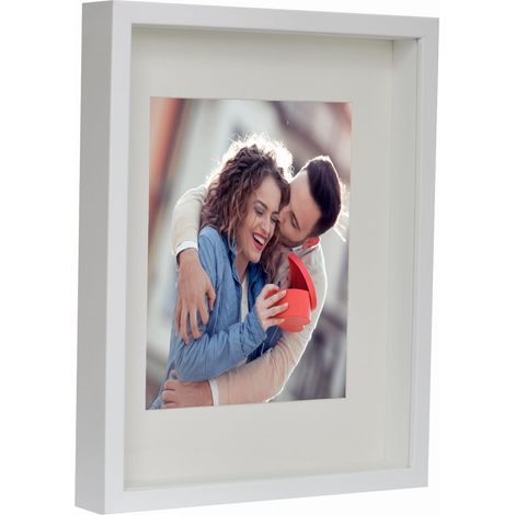 Cadre 3D profond pour photos, souvenirs, bouquets 28x35cm (20x25) blanc avec passe-partout (1/5)