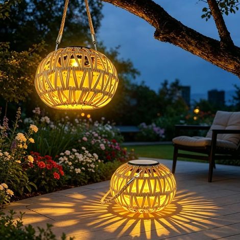 Lot de 2 lanternes solaires en rotin – Décoration idéale pour jardin, terrasse, allée et extérieur – Style naturel et chaleureux (1/5)