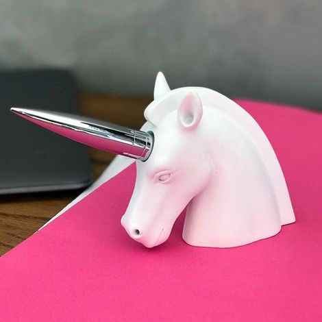 Unicorn Style & Paperweight White Color Unicorn Shaped Resin