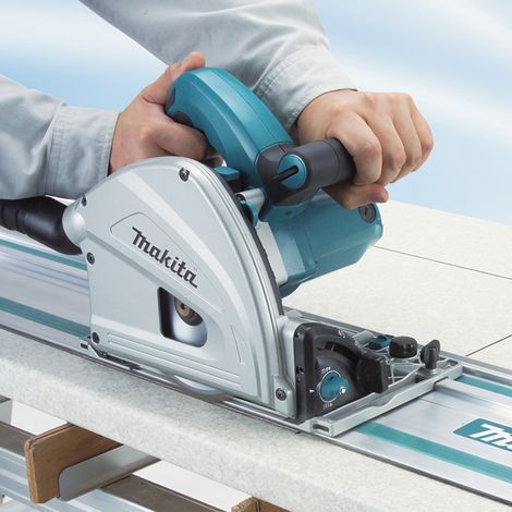 MAKITA SCIE PLONGEANTE 1300W Ø165 MM SP6000J + RAIL 1M40