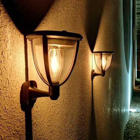 Lampe Solaire 2023 Nouvelle Puissante 2 Pack LED Lumière Solaire Étanche 2 Modes Intelligent Porche Applique Lampe Sécurité 2700K (1/5)