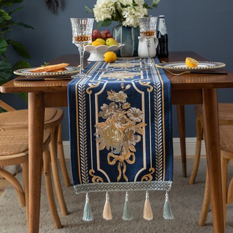 Chemin de table à pompons et motifs floraux, doux et décoratif, en chenille, anti-poussière, pour la maison ou l'hôtel, bleu foncé, 32 x 180 cm / 12,6 x 70,9 pouces