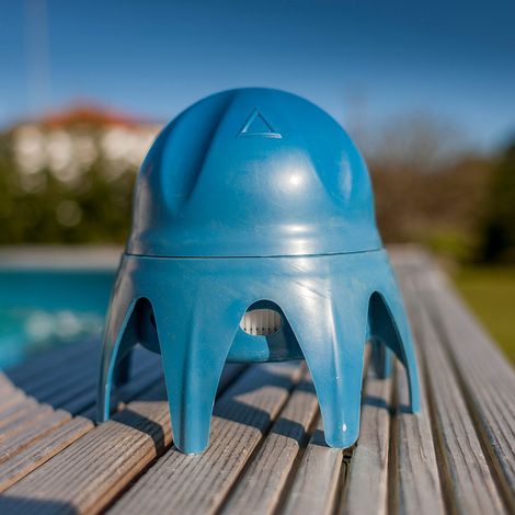 GRE – Désinfectant chloré pour piscine amovible 4 actions – 250g pour 0-10m³ – Maintient l'eau cristalline et prévient algues et bactéries
