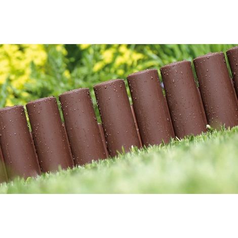Bordura Palisade Plus in Harzholz Finish Länge 2,4 m Höhe 25 cm