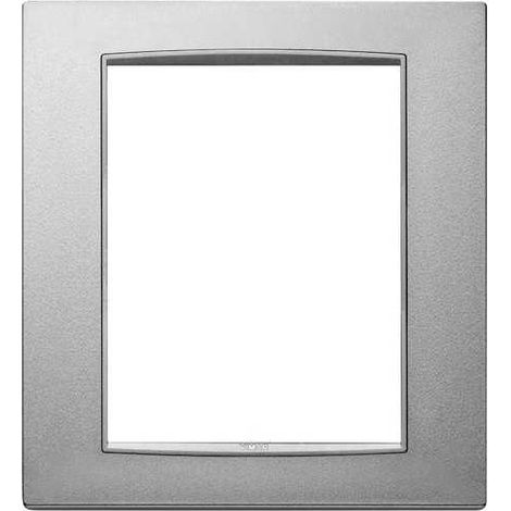 20668.N13 Placa Classic 8M Plata Mate Eikon