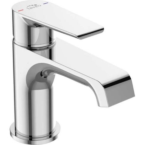 Mitigeur lavabo LARGO vertical
avec bouchon
Dimensions de la cartouche : 35 mm
Finition : chromé (1/4)